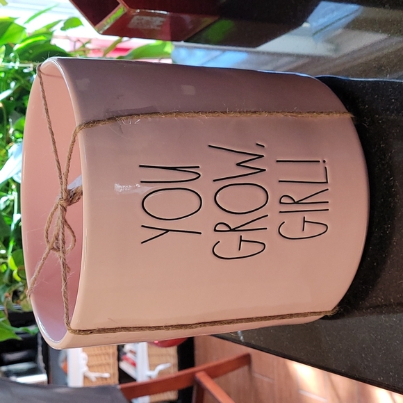🪴Rae Dunn Large Planter - Picture 1 of 7